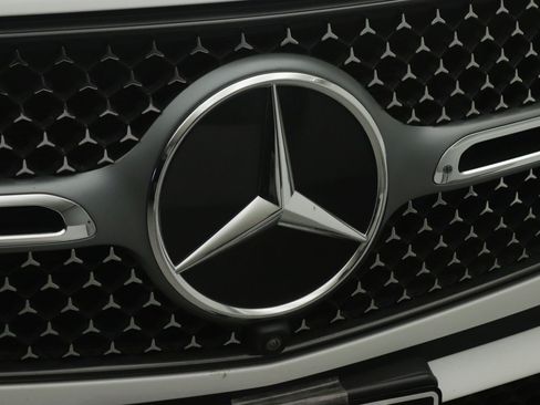 Certified 2024 Mercedes-Benz GLC 300 4MATIC image 26