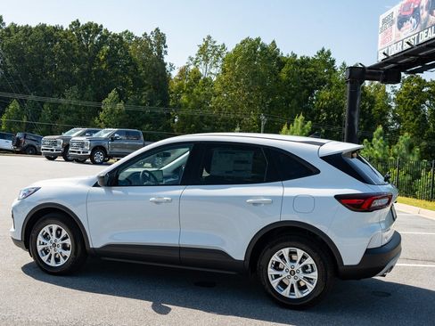 New 2026 Ford Escape Active w/ Tech Pack #1 image 7