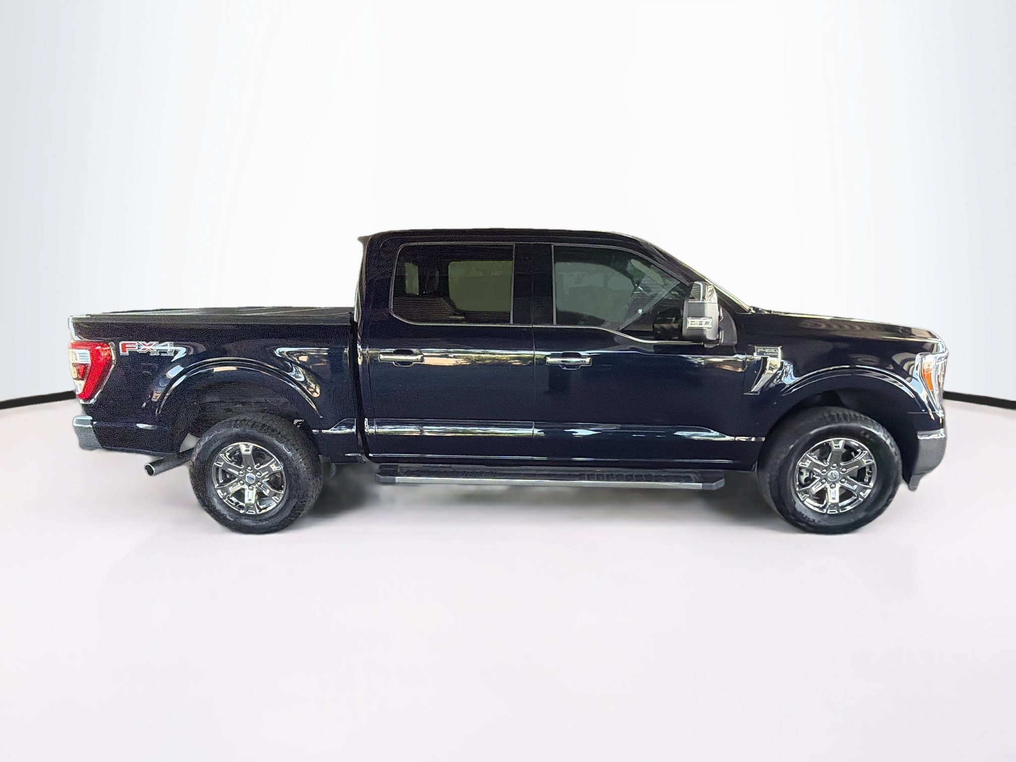 Used 2023 Ford F150 Lariat w/ Trailer Tow Package AWD/4WD image 10