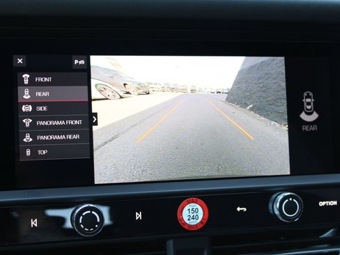 New 2026 Porsche Macan GTS image 17