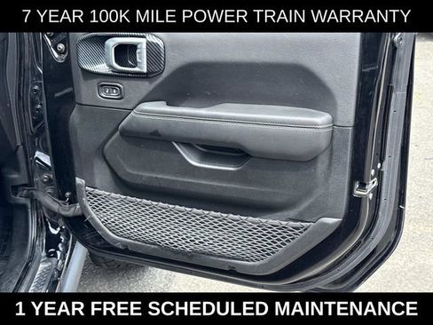 Used 2021 Jeep Wrangler Unlimited Rubicon AWD/4WD image 8