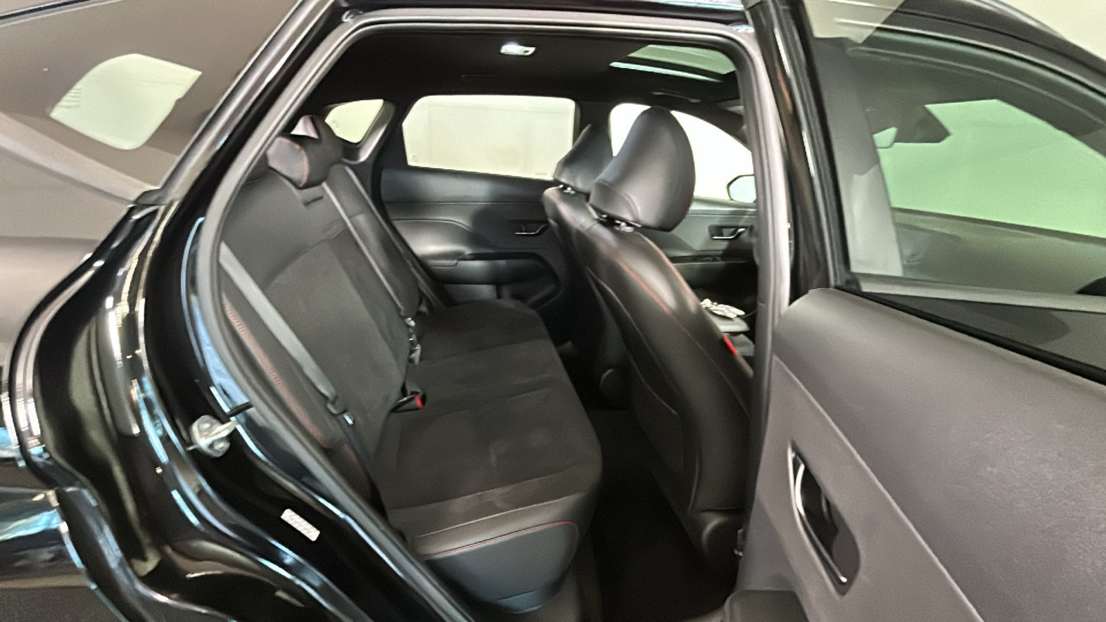 Certified 2024 Hyundai Kona N Line AWD/4WD image 37