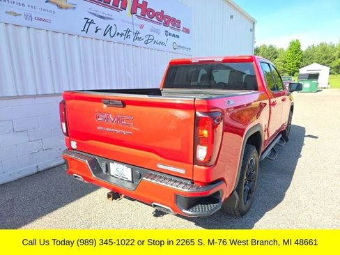 Used 2020 GMC Sierra 1500 Elevation w/ Elevation Value Package AWD/4WD image 9
