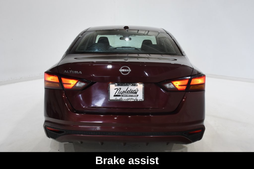 Used 2025 Nissan Altima 2.5 SV FWD image 6