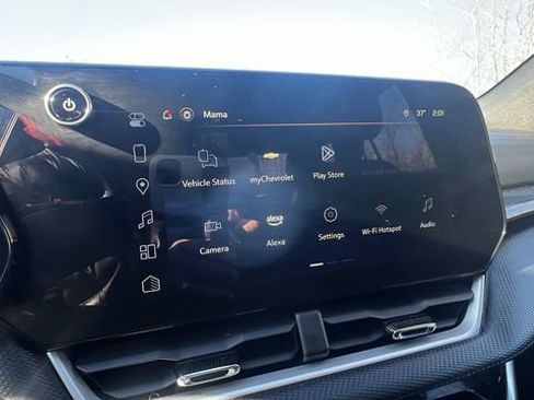 Used 2025 Chevrolet Equinox LT image 33