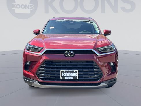 New 2026 Toyota Grand Highlander AWD image 4