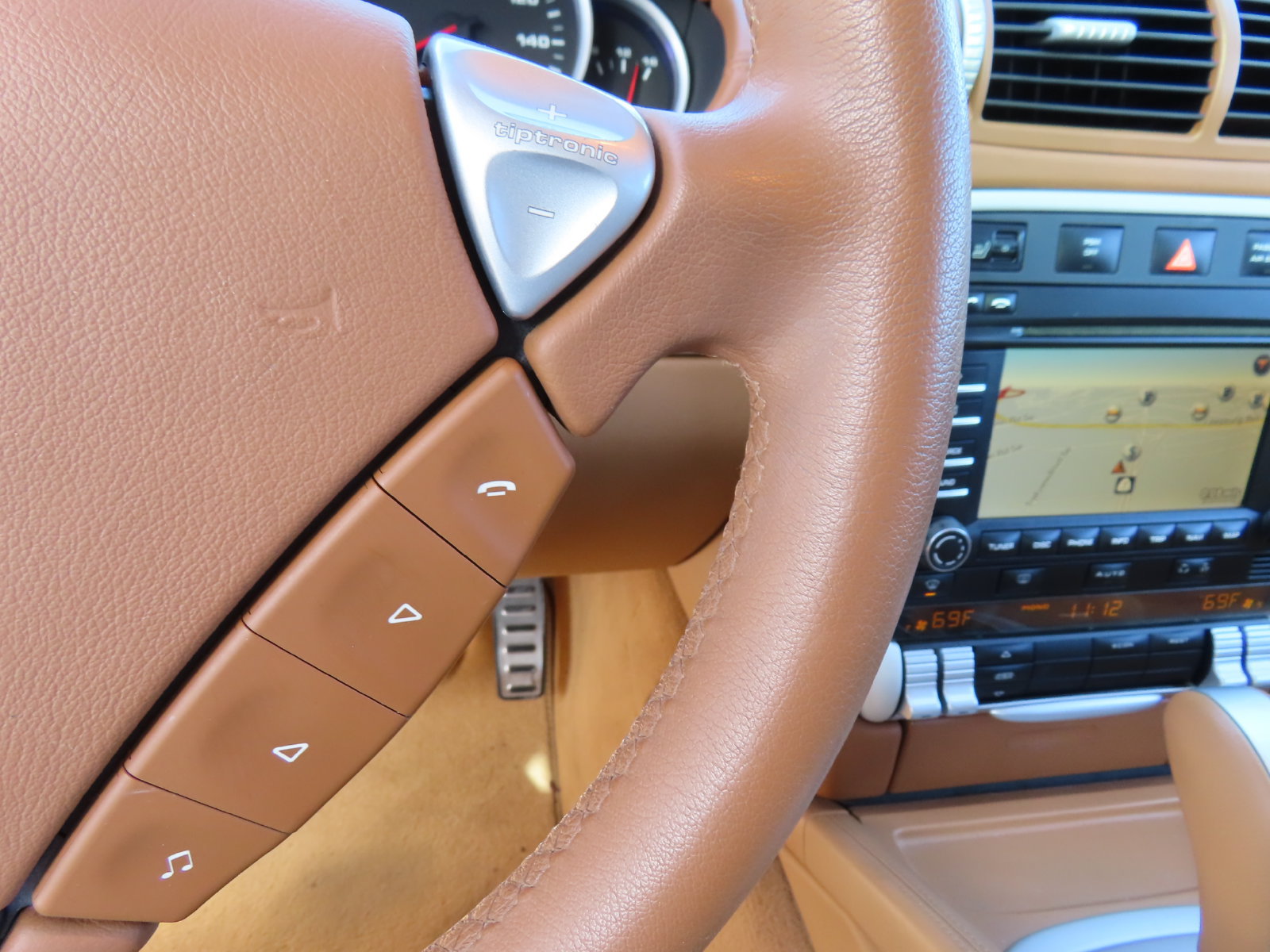 Used 2009 Porsche Cayenne GTS AWD/4WD image 24