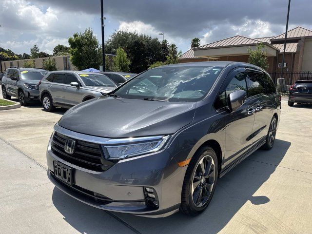 Certified 2024 Honda Odyssey Elite image 3