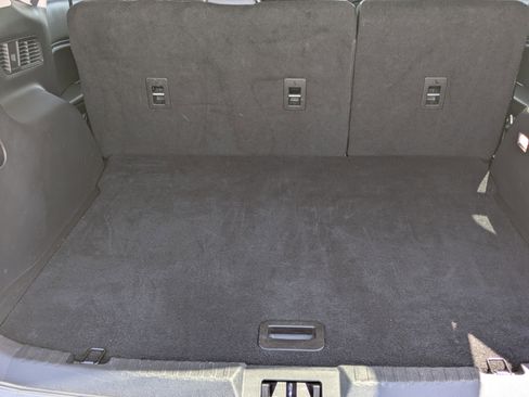 Used 2023 Ford Edge SEL image 21