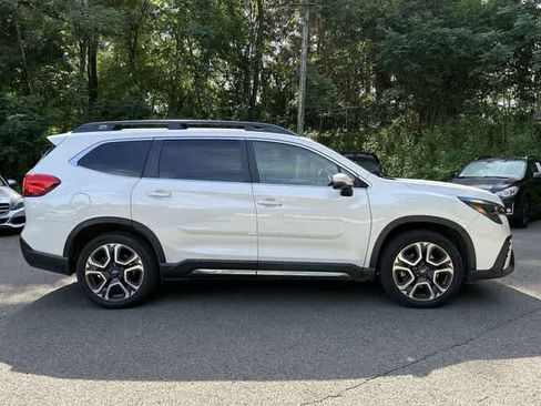 Used 2023 Subaru Ascent Limited AWD/4WD image 3