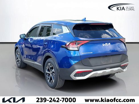 Certified 2024 Kia Sportage EX FWD image 2