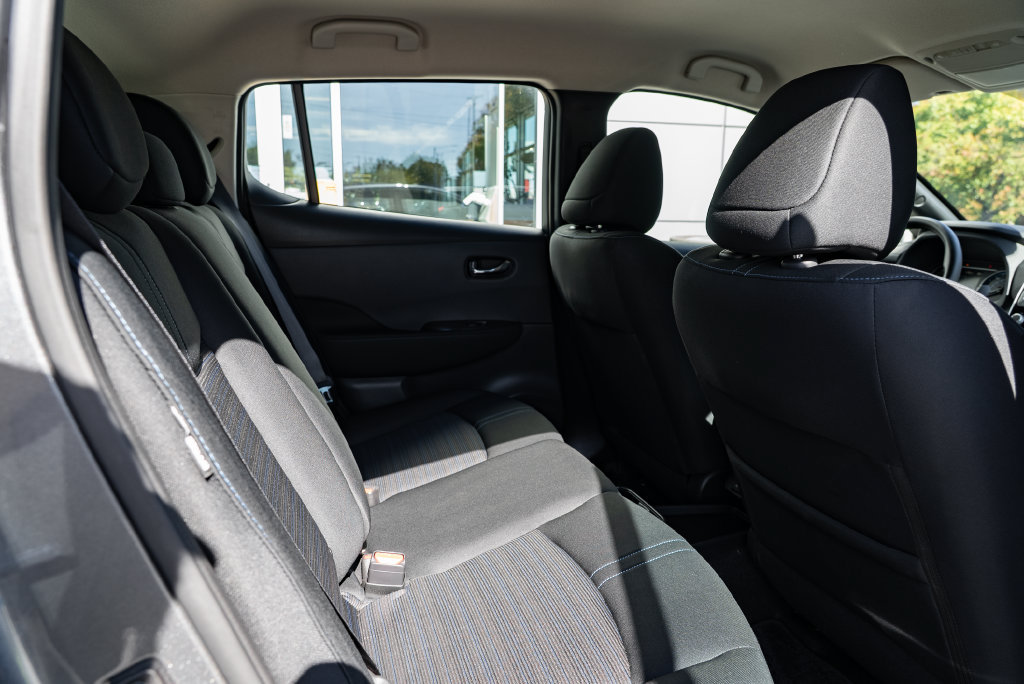 Used 2025 Nissan Leaf S FWD image 24