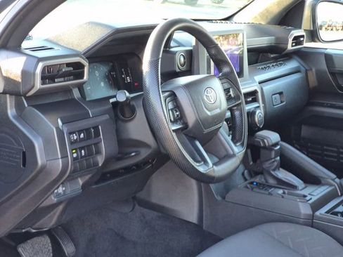 Used 2025 Toyota Tacoma SR image 10