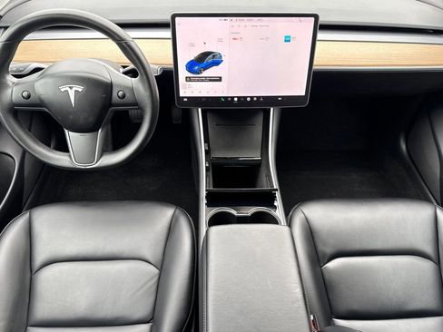 Used 2018 Tesla Model 3 Mid Range image 13