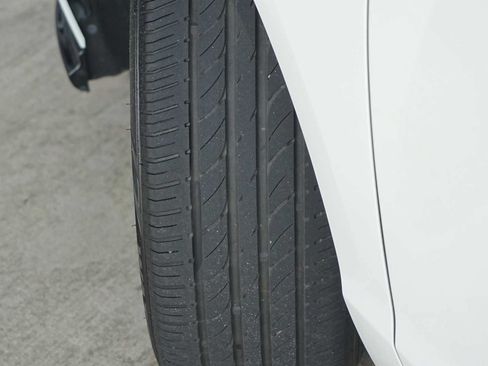 Used 2024 Honda Accord EX-L image 29
