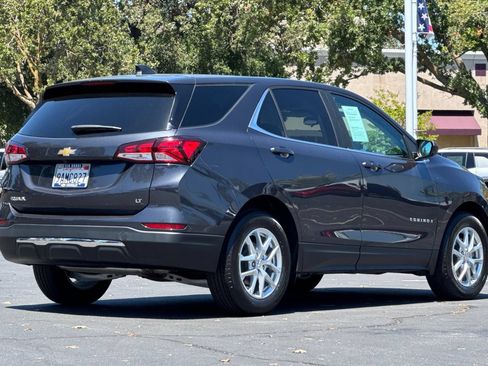 Used 2022 Chevrolet Equinox LT FWD image 3
