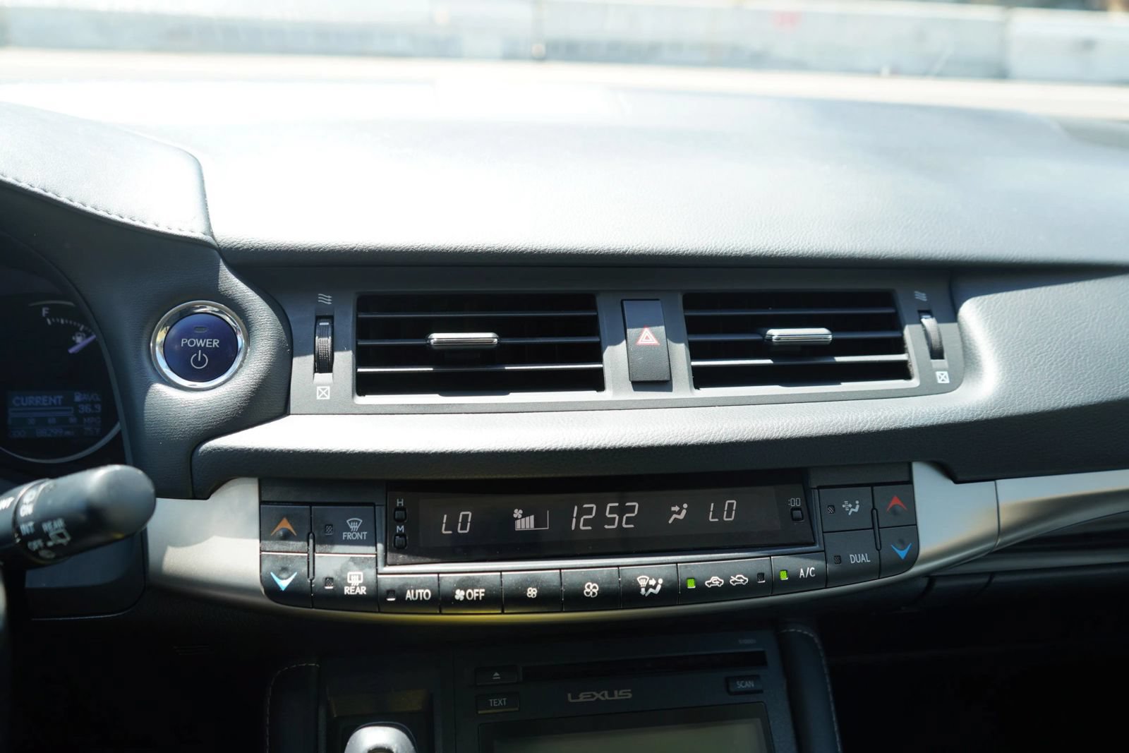 Used 2016 Lexus CT 200h FWD image 11