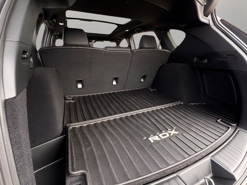 Used 2025 Acura RDX SH-AWD image 26