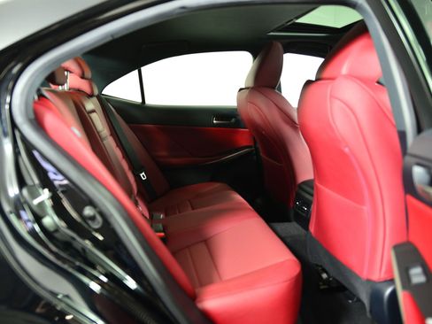 Used 2019 Lexus IS 300 AWD image 23