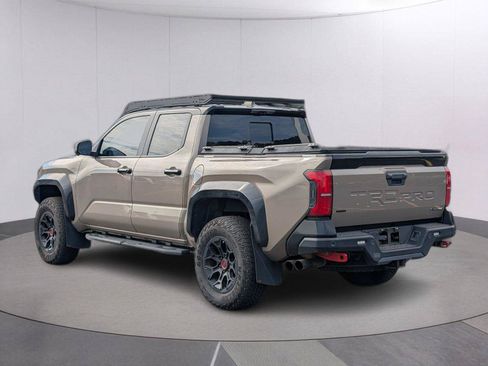 Used 2025 Toyota Tacoma TRD Pro AWD/4WD image 3