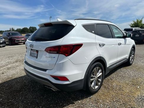 Used 2018 Hyundai Santa Fe Sport 2.0T image 6