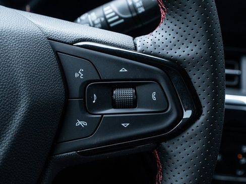 New 2026 Chevrolet Trax RS image 19