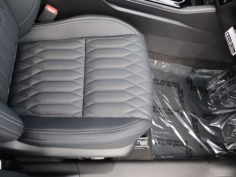 New 2026 Mitsubishi Outlander SEL image 31