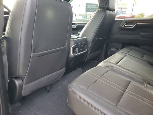 Used 2022 Chevrolet Silverado 1500 High Country w/ Technology Package image 22