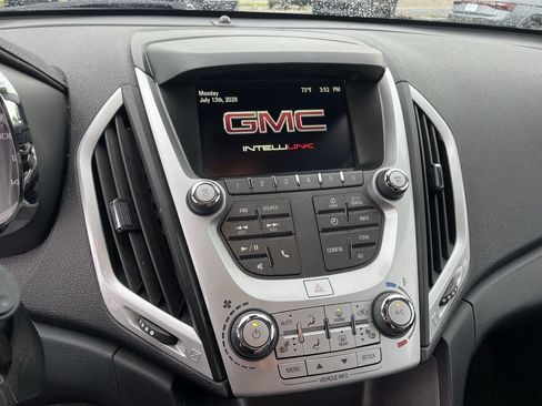 Used 2017 GMC Terrain SLT AWD/4WD image 11