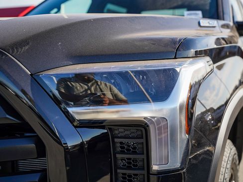 New 2026 Toyota Tundra Limited image 5