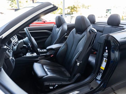 Used 2017 BMW 430i xDrive Convertible AWD/4WD image 19