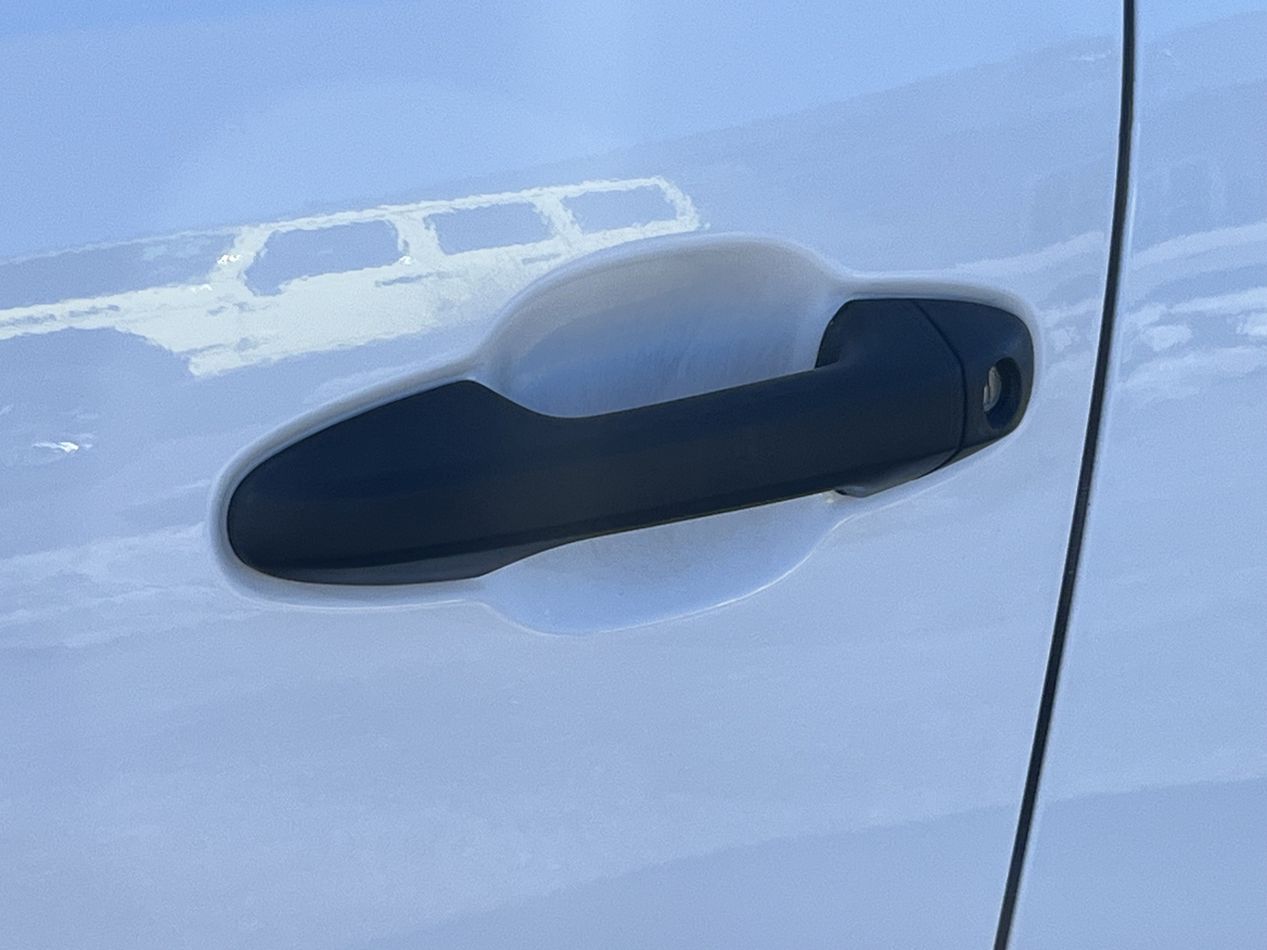 Used 2018 Toyota Tacoma SR AWD/4WD image 14