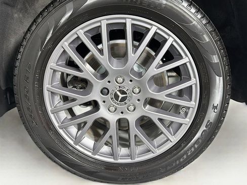 Used 2022 Mercedes-Benz GLE 350 w/ Premium Package image 34