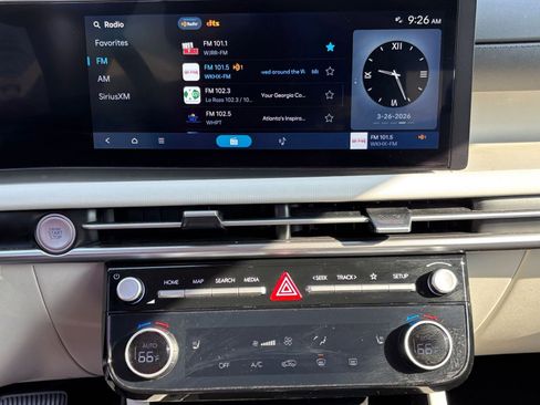 Used 2025 Hyundai Tucson SEL image 17