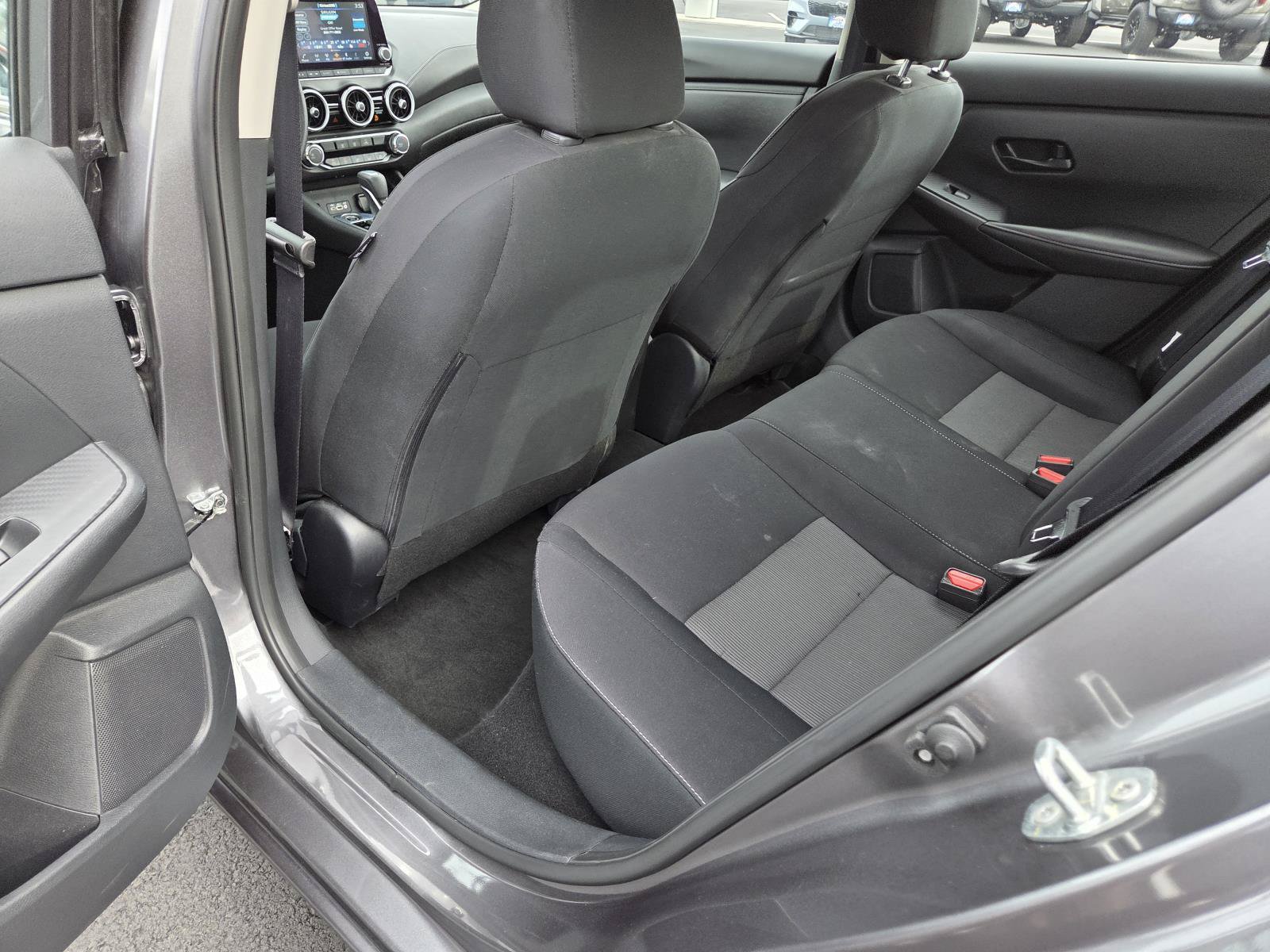 Used 2025 Nissan Sentra SV FWD image 14