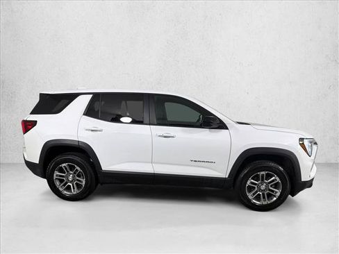 Used 2026 GMC Terrain Elevation FWD image 3