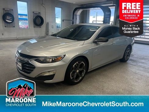 Used 2021 Chevrolet Malibu LT FWD image 1