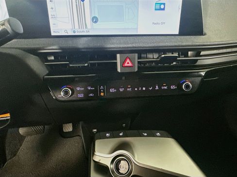 Used 2023 Kia EV6 Wind RWD image 24