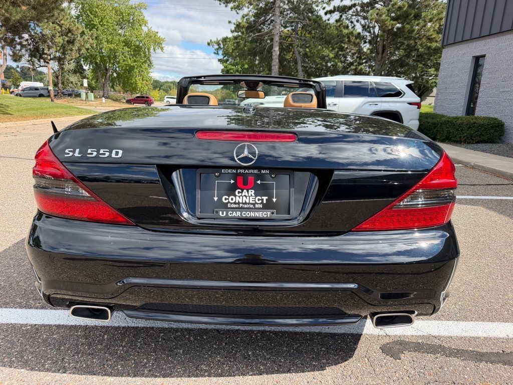 Used 2012 Mercedes-Benz SL 550 image 14