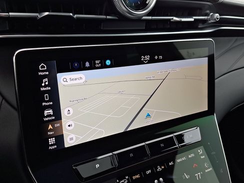 New 2025 Maserati Grecale GT image 17