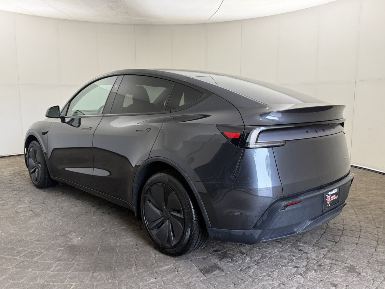 Used 2026 Tesla Model Y Long Range AWD/4WD image 5