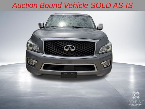 Used 2015 INFINITI QX80 4WD w/ Deluxe Technology Package image 2