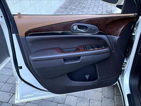 Used 2015 Buick Enclave Leather image 20