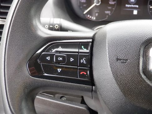 Used 2024 RAM ProMaster 2500 w/ Convenience Group image 20