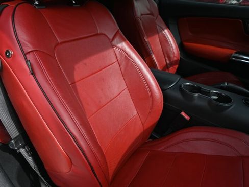 Used 2015 Ford Mustang Coupe image 42