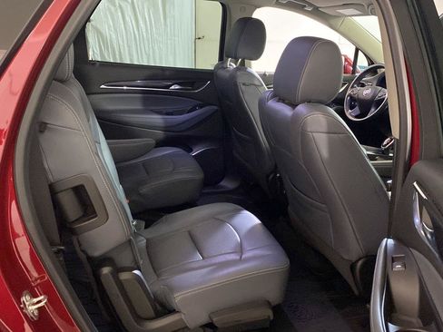 Used 2019 Buick Enclave Essence FWD image 26
