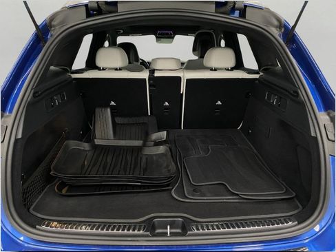 Certified 2023 Mercedes-Benz GLC 300 4MATIC image 38