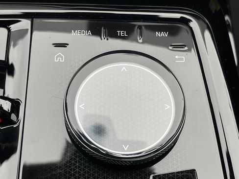 New 2026 BMW 530i w/ M Sport Package image 7