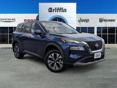 Used 2022 Nissan Rogue SV