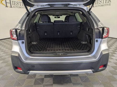 Used 2023 Subaru Outback Limited AWD/4WD image 30